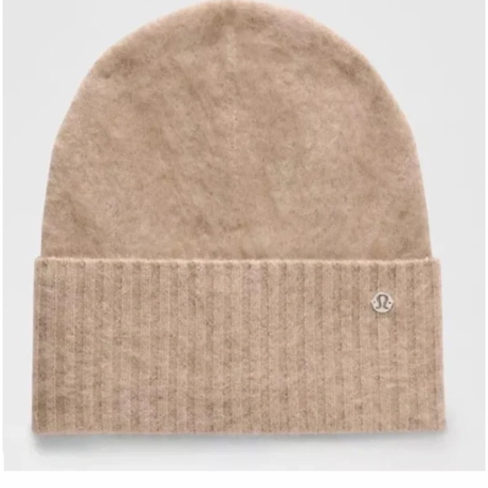 LULULEMON 100% Fuzzy Cashmere Beanie.NWT. - Picture 5 of 6